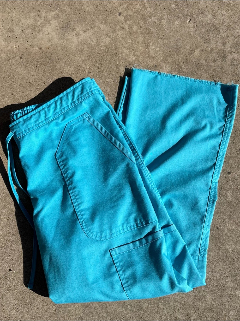 Cherokee S Petite Wide Leg Women's Cargo Pants in Bright Turquoise
